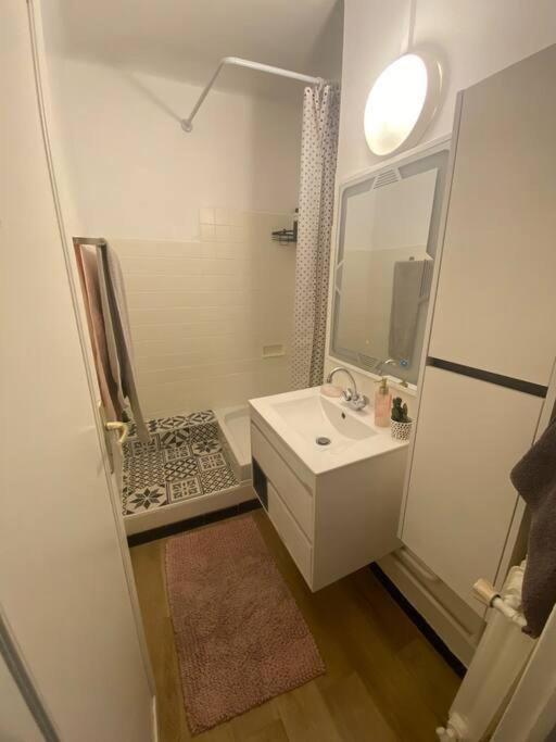 Appartement T4 A Deux Pas De La Gare St Charles Marsilia Exterior foto